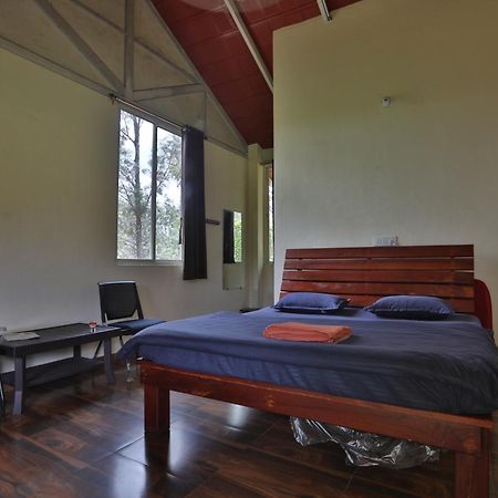A Pousada Trippr Chikkamagaluru Chikmagalūr Exterior foto