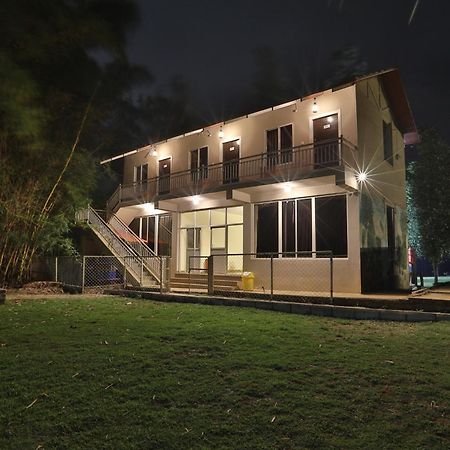 A Pousada Trippr Chikkamagaluru Chikmagalūr Exterior foto