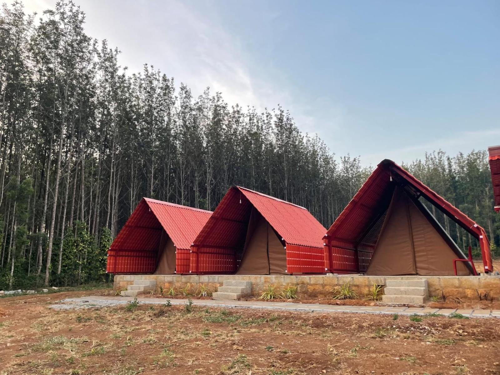 A Pousada Trippr Chikkamagaluru Chikmagalūr Exterior foto