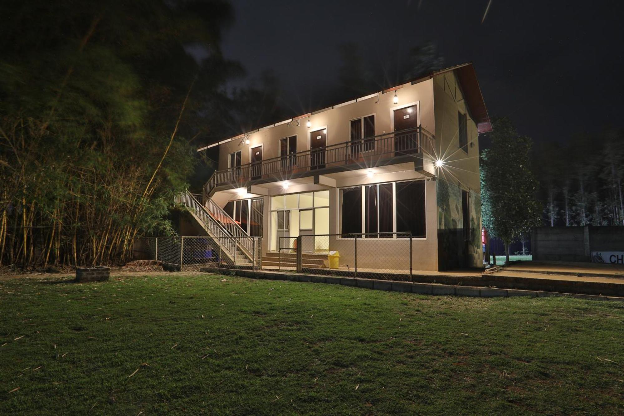 A Pousada Trippr Chikkamagaluru Chikmagalūr Exterior foto